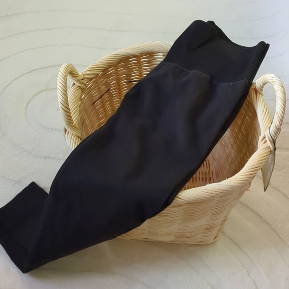 Prana Pants - ✨ 3 for$20✨🪞Prana Black Leggings Size Medium